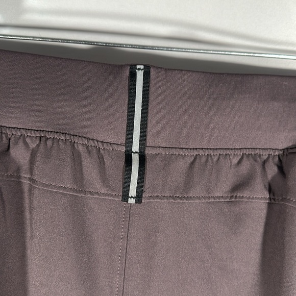 Under Armour Men’s Dark Grey Anywhere Adaptable Pants - Picture 11 of 12